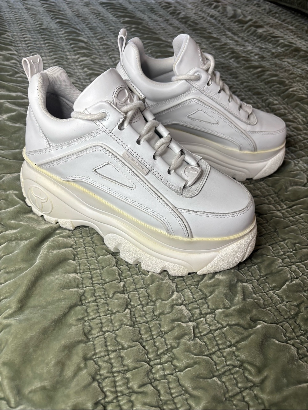 Windsor Smith Lupe Platform Sneaker - Picture 2 of 9